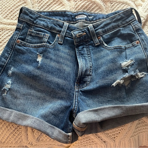 Old navy jean shorts - Picture 2 of 3